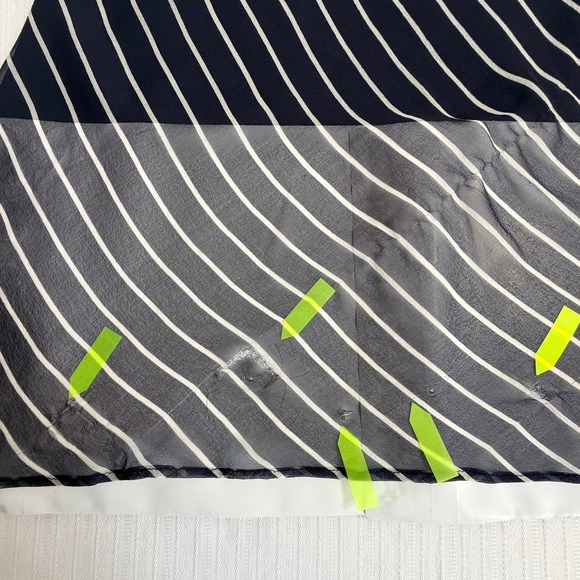 LAUNDRY Vintage Silk Chiffon Striped Dress Women 8 Navy Stripe - Picture 8 of 14